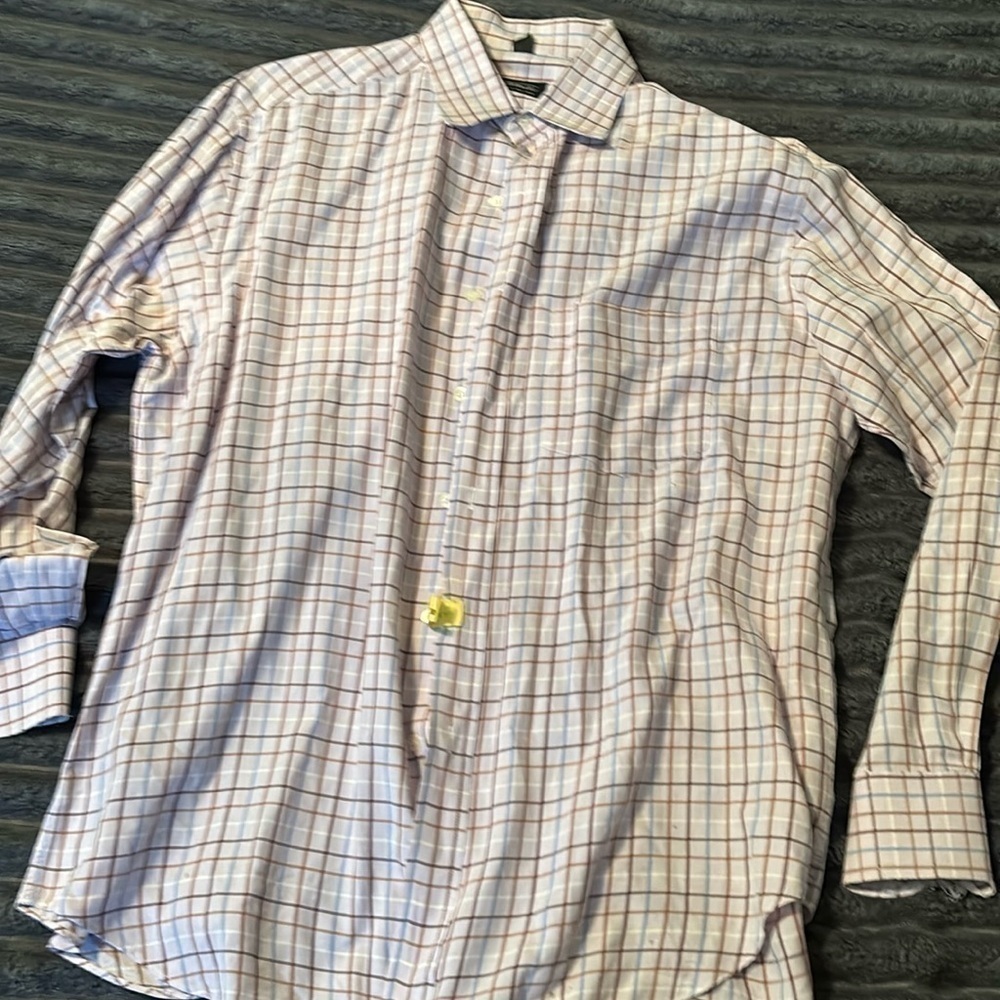 Men’s long sleeve button down shirt, checkered pattern, size Large